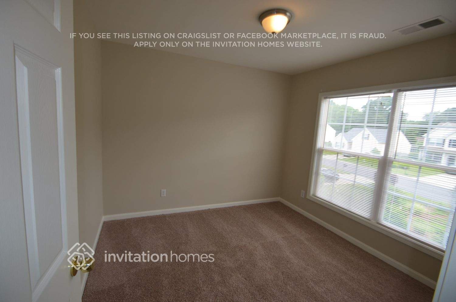 Building Photo - 6210 Roseway Ct