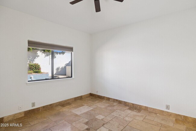 Building Photo - 12512 E Cortez Dr