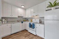 Building Photo - Hamilton Apartments