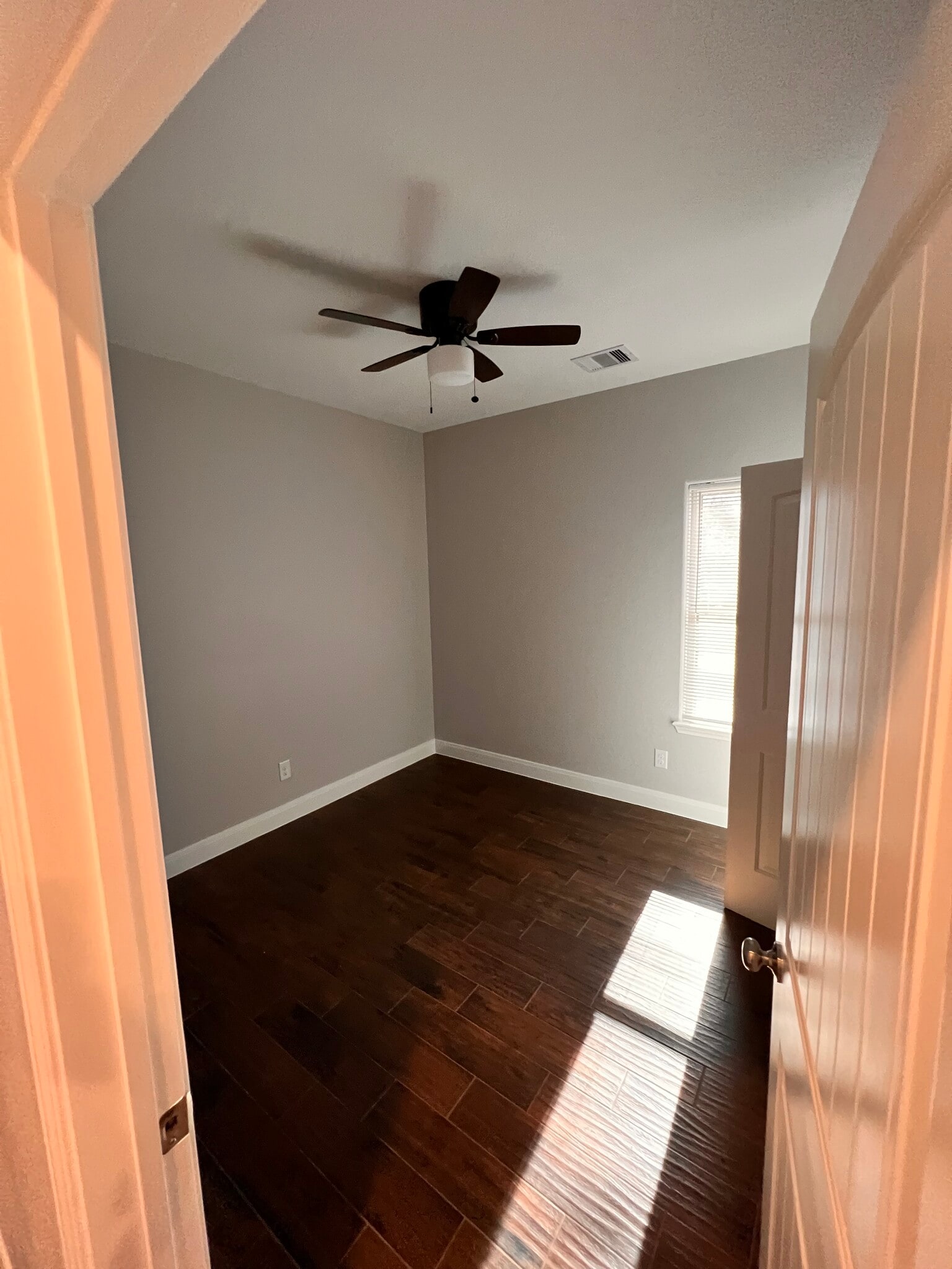 Bedroom 1 - 4822 Falls St