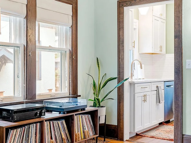 Building Photo - 2 Bed | 1 Bath House in Desired Mpls Neigh...
