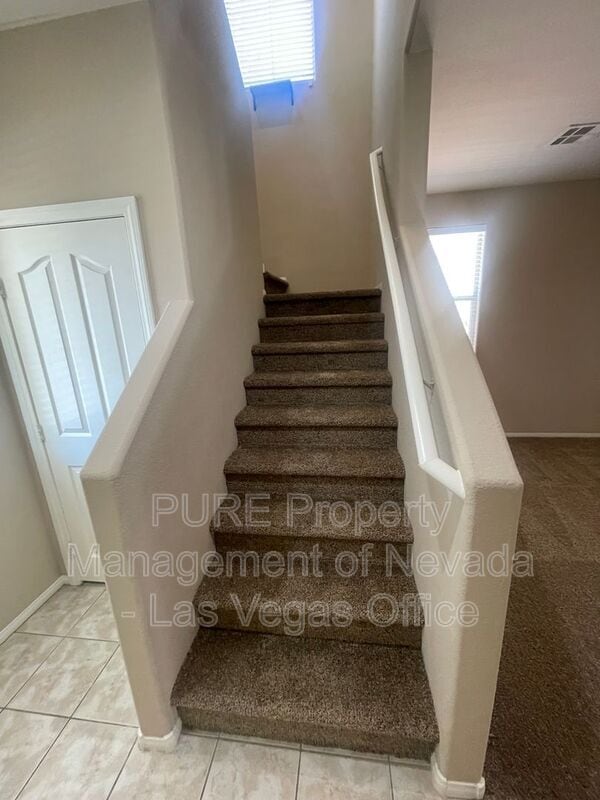 Building Photo - 9360 Fort Bayard Ave