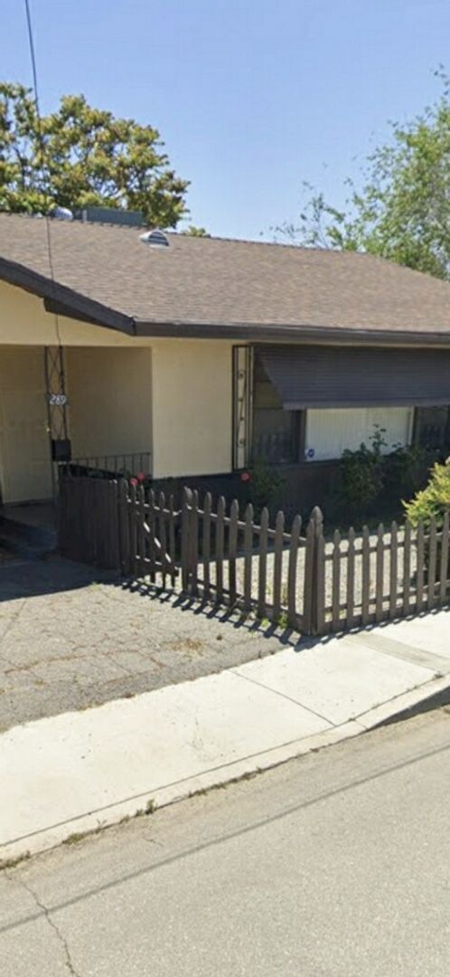 Building Photo - 289 S Sheriff Ave
