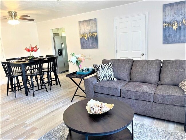 Building Photo - 12644 81st Terrace