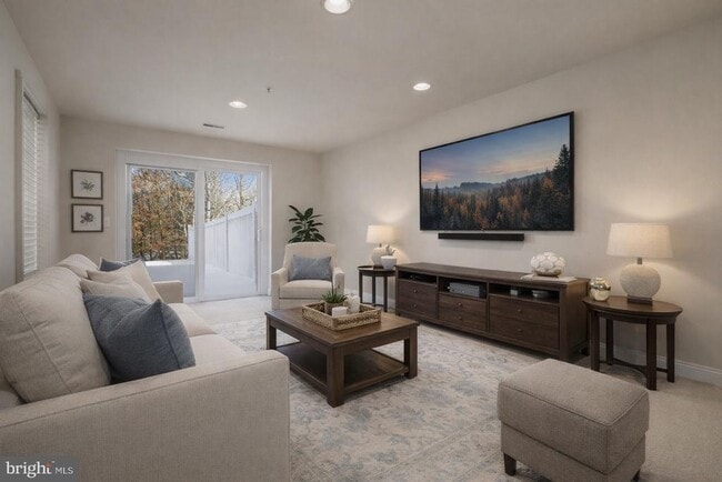 Building Photo - 618 Berwick Ct