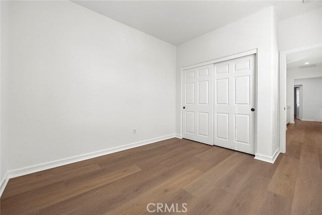 Building Photo - 2556 Pearblossom St