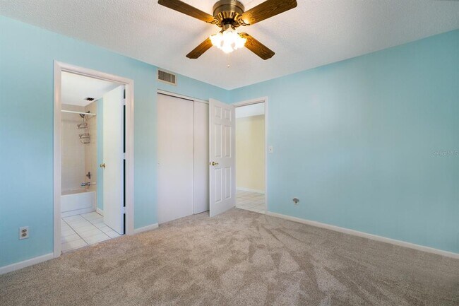 Building Photo - 4564 Longwater Chase