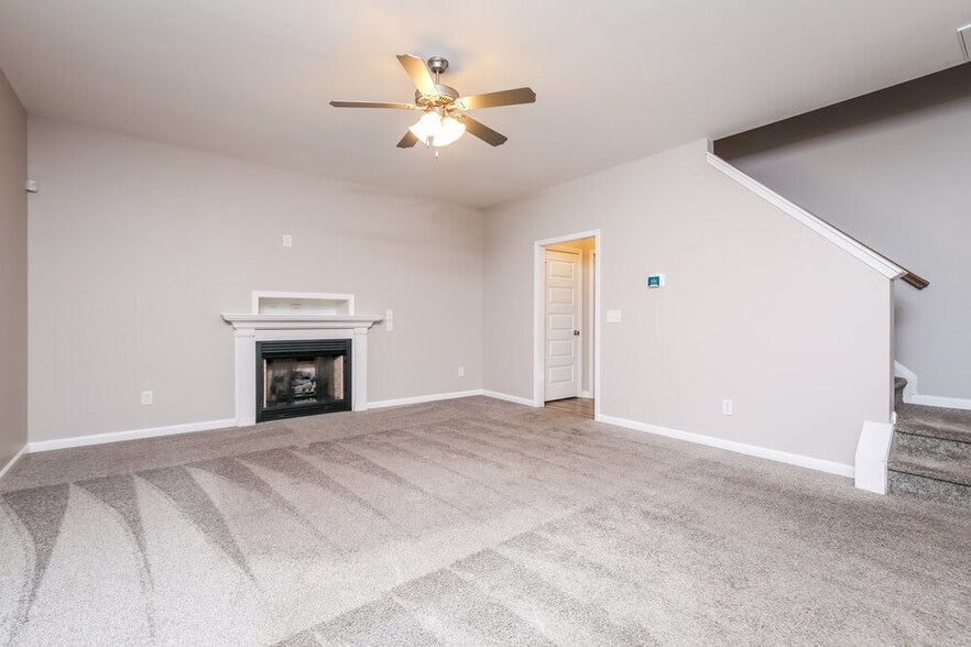 Building Photo - 1253 Braemar Highland Dr