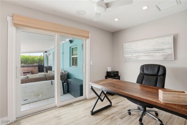 Building Photo - 6163 Plumosa Ave