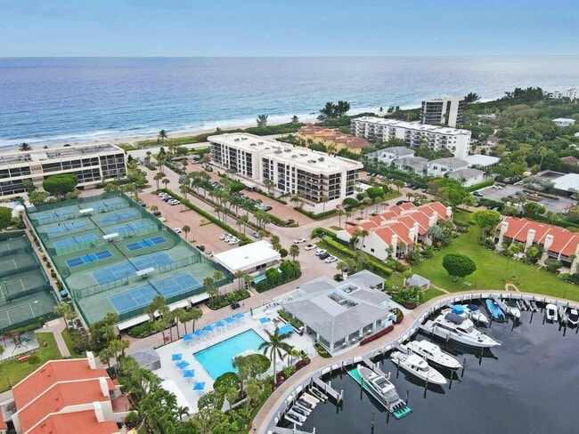 Building Photo - 2697 N Ocean Blvd