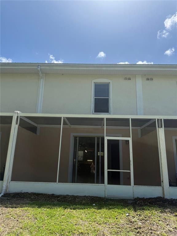 Building Photo - 2053 Green Oak Ct