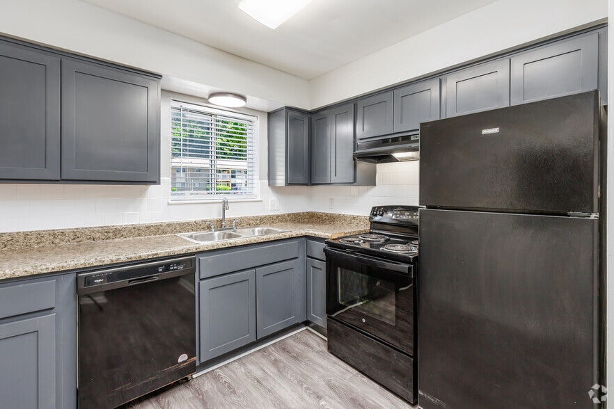 Primary Photo - The Grove