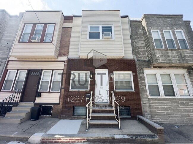 Building Photo - 2202 S Woodstock St