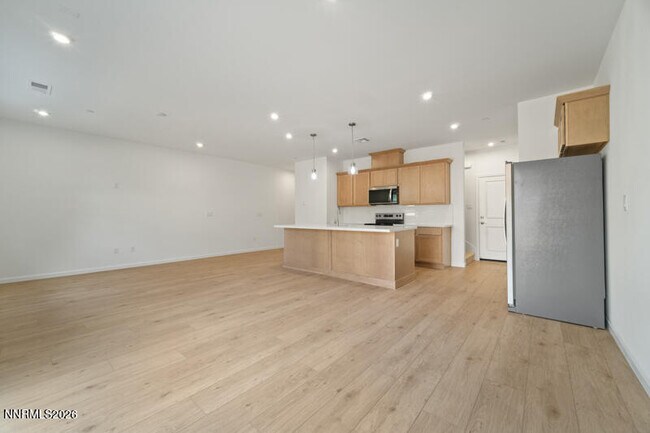 Building Photo - 2610 Deweese Lp