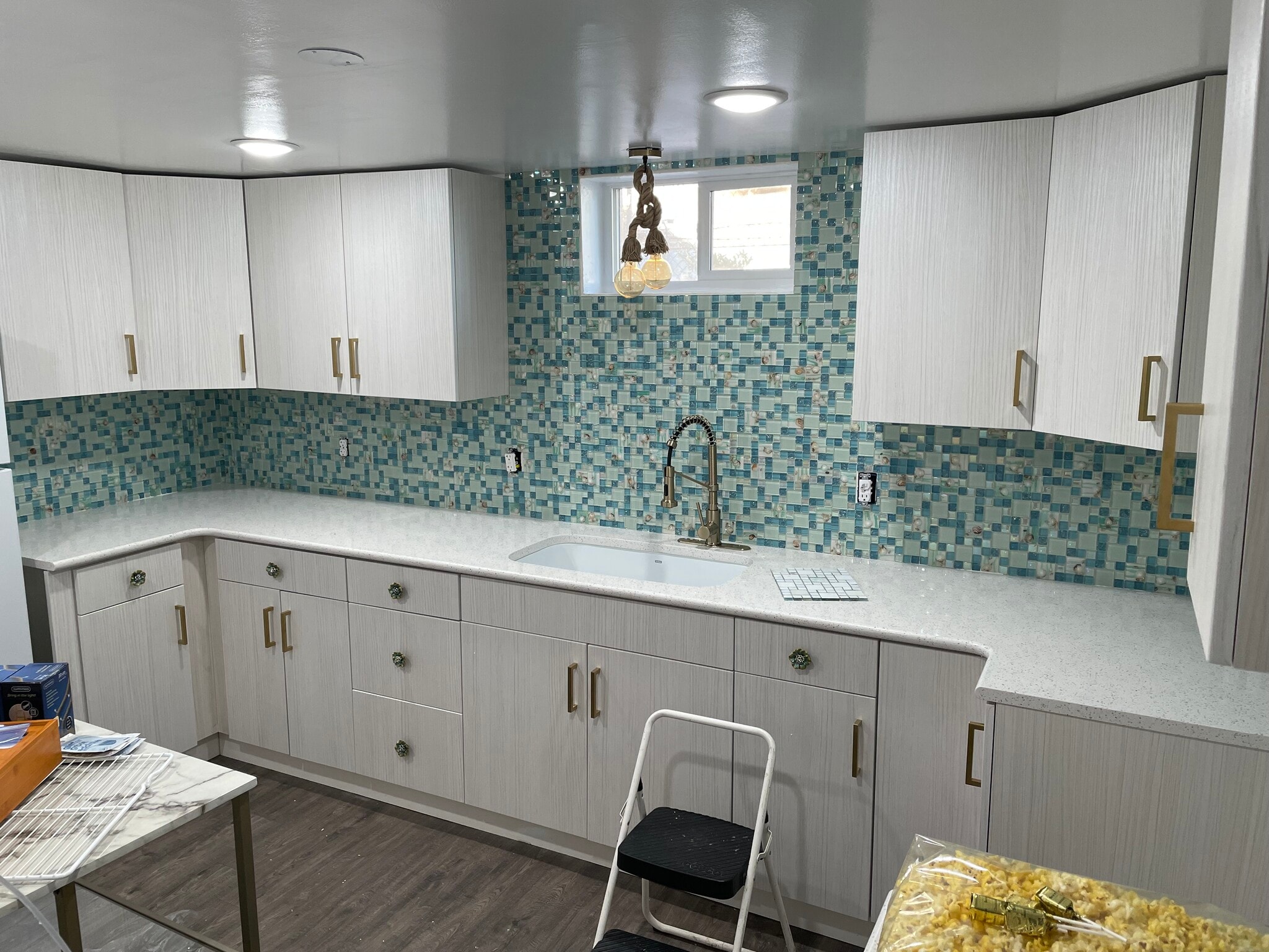 Fully furnished Kitchen - 268 E 9000 S