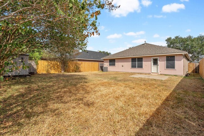 Building Photo - 21523 Juniper Meadows Dr