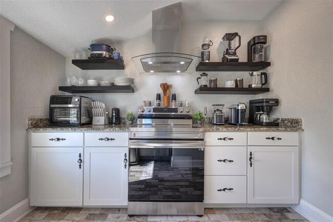 Building Photo - 117 E Euclid Ave