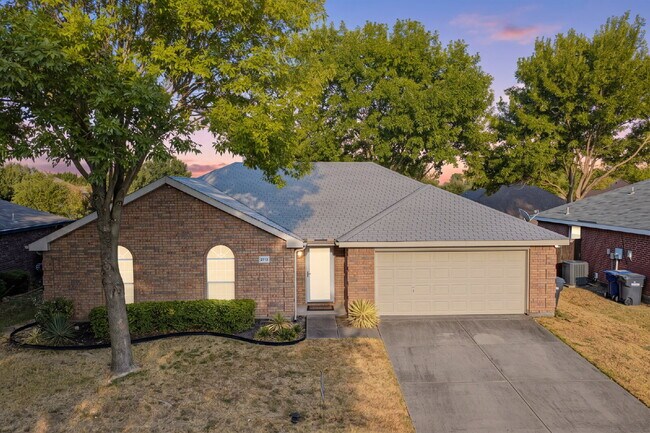 Building Photo - Single Family 3 Bedroom for Rent