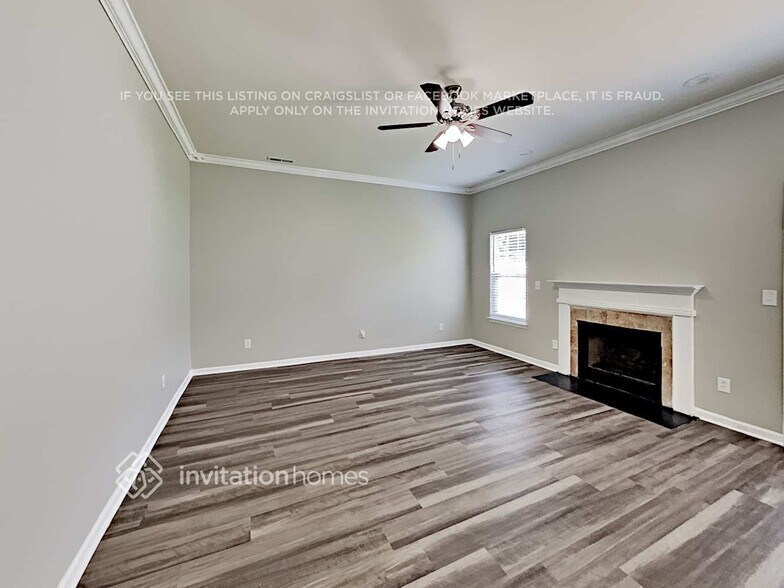Building Photo - 1514 Peachcroft Rd