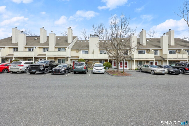 Building Photo - 237 Willow Springs