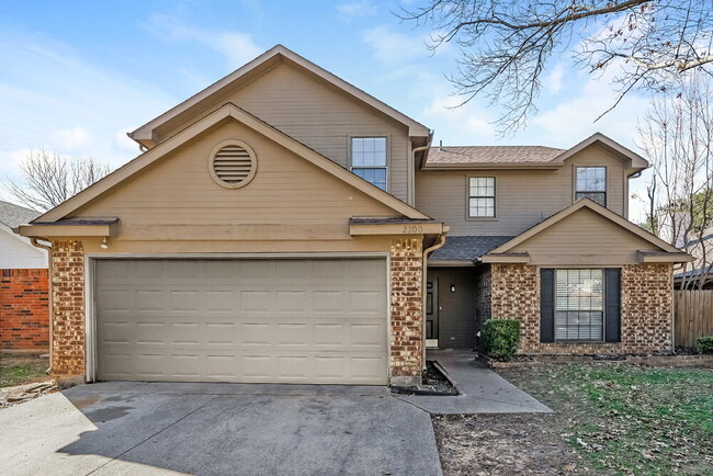 Building Photo - 2200 Wembley Downs Dr