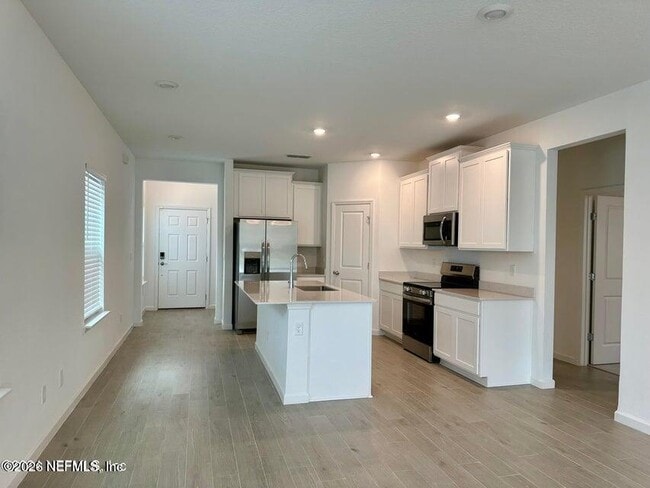 Building Photo - 6923 Skinners Dairy Wy