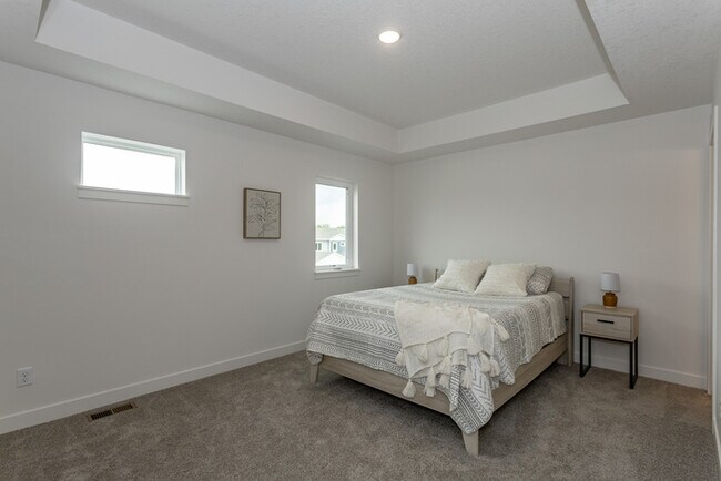 Building Photo - 3105 Bracken Pl