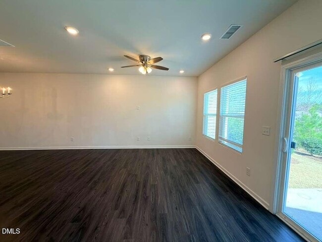 Building Photo - 1646 Clayfire Dr.