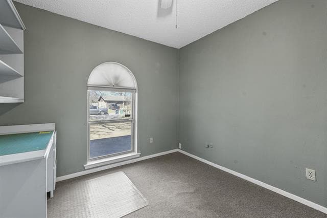 Building Photo - 3502 Woodthrush Ln
