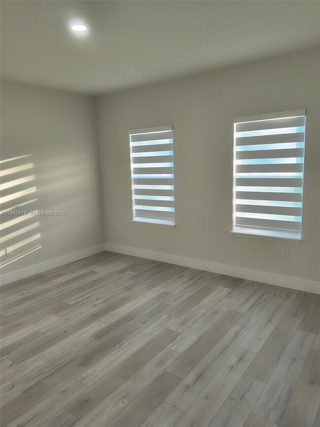 Building Photo - 16745 SW 29th Terrace Rd