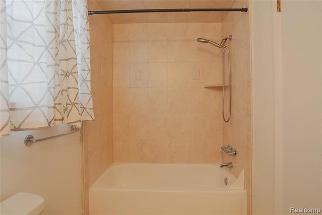 Building Photo - 20720 Meier Rd