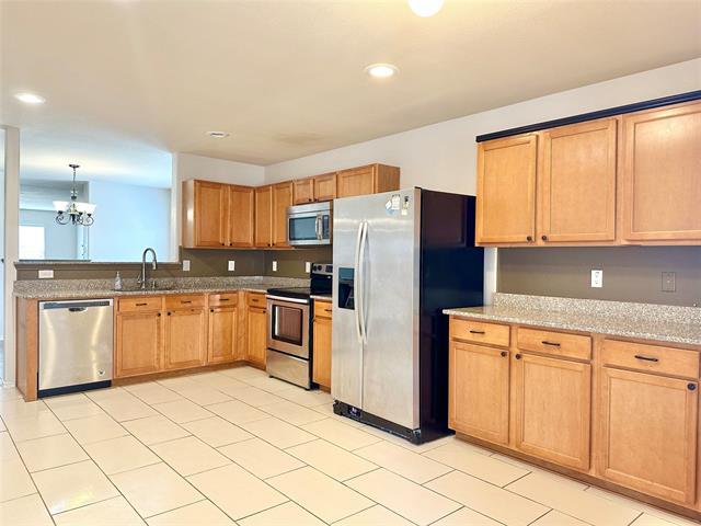 Building Photo - 416 Lead Creek Dr