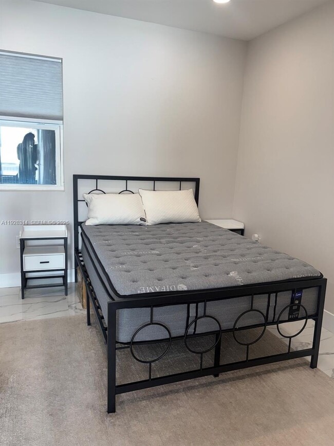 Building Photo - 3360 SW 24th Ter