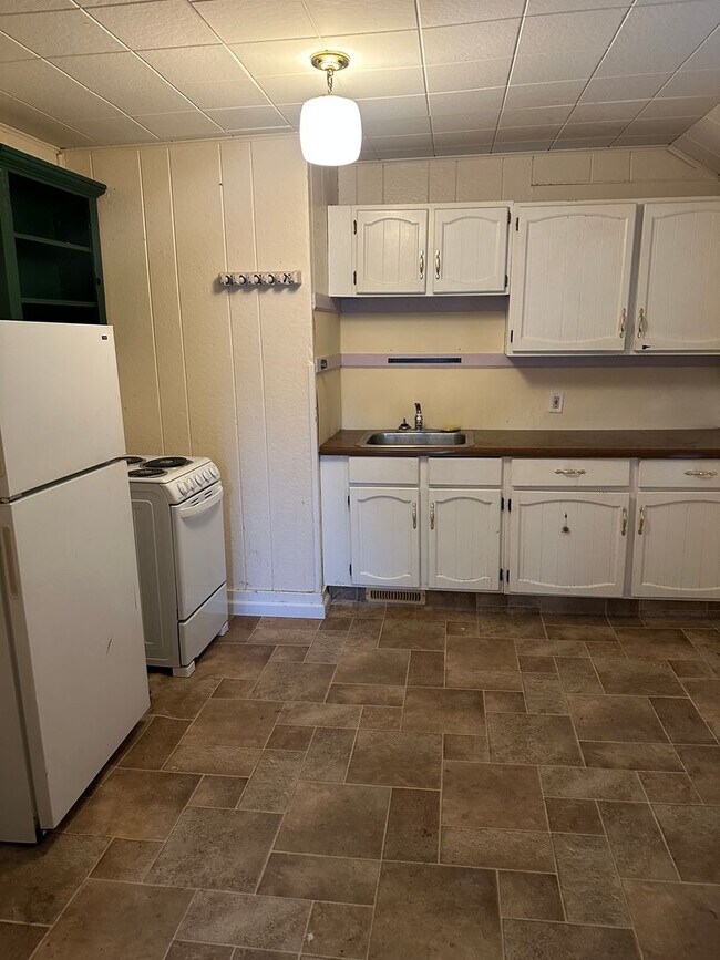 Building Photo - 815 2nd Ave S