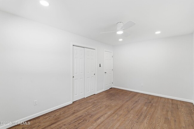 Building Photo - 501 Adolphus St