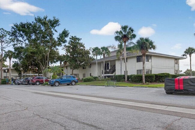 Building Photo - 29254 Bay Hollow Dr