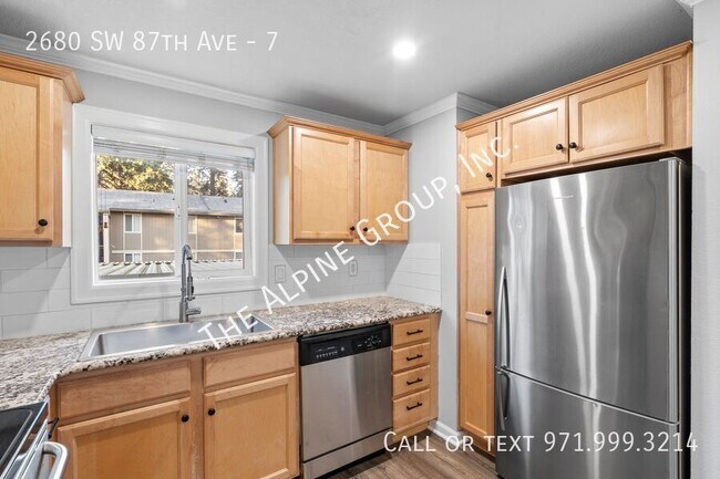 Building Photo - 2680 SW 87th Ave