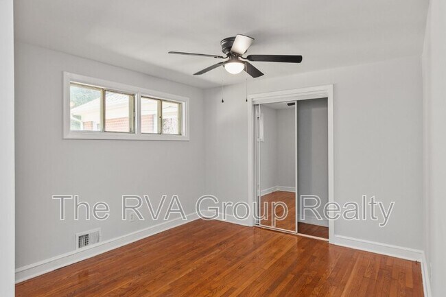 Building Photo - 6220 Debora Dr