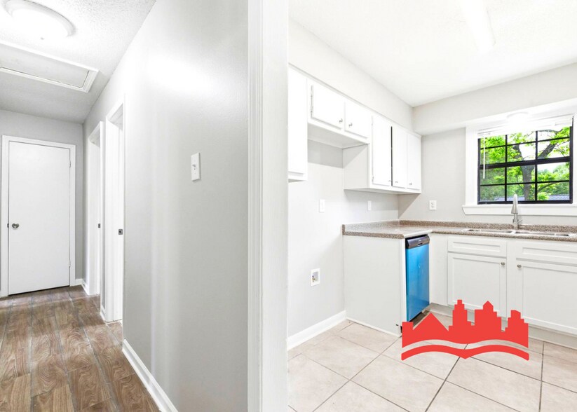 Building Photo - 5293 Beaverton Dr