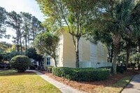 Building Photo - 2 Bedroom, 2 Bathroom Condo in Woodscape - Mt Pleasant