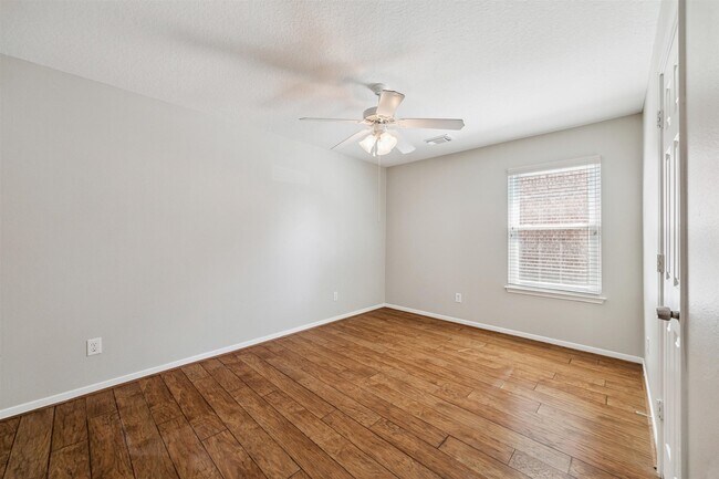 Building Photo - 18214 Olive Tree Ct