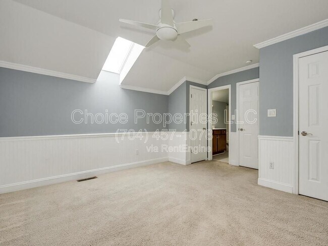 Building Photo - 424 Mather Green Ave