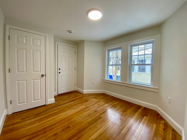 Building Photo - 3 Claflin St