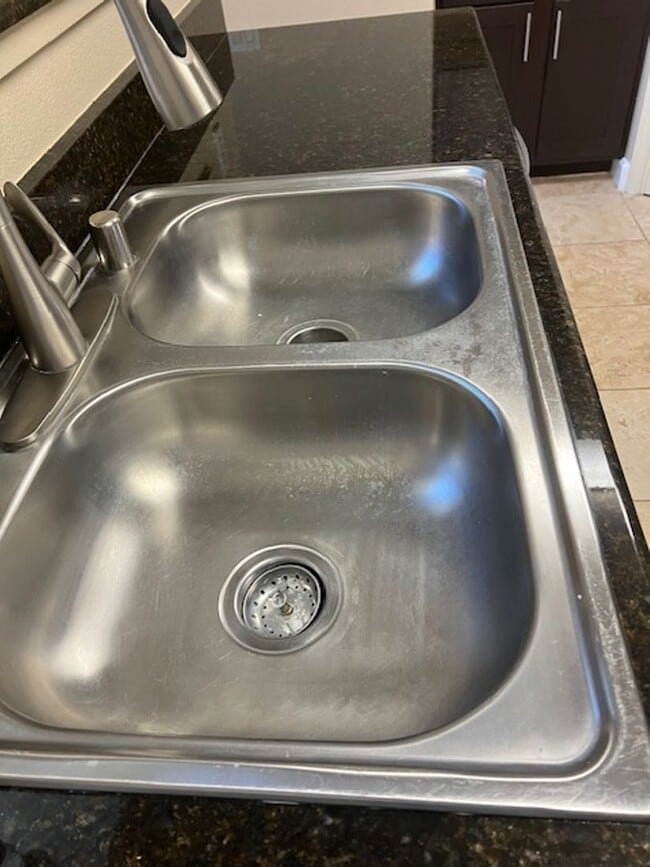 Building Photo - Luxury Condo in Natomas!