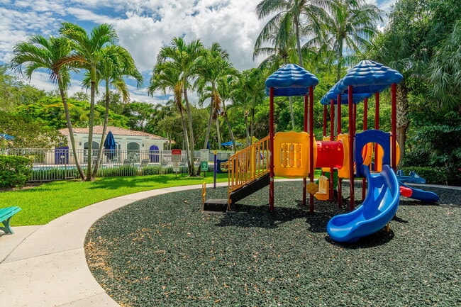 Building Photo - 4786 Blossom Dr