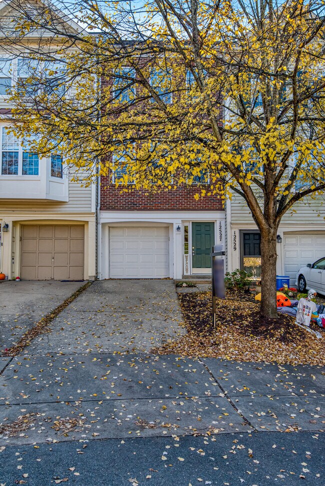 Building Photo - 12527 Heykens Ln