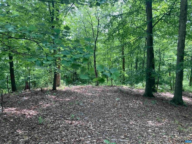 Building Photo - 14150 James River Rd