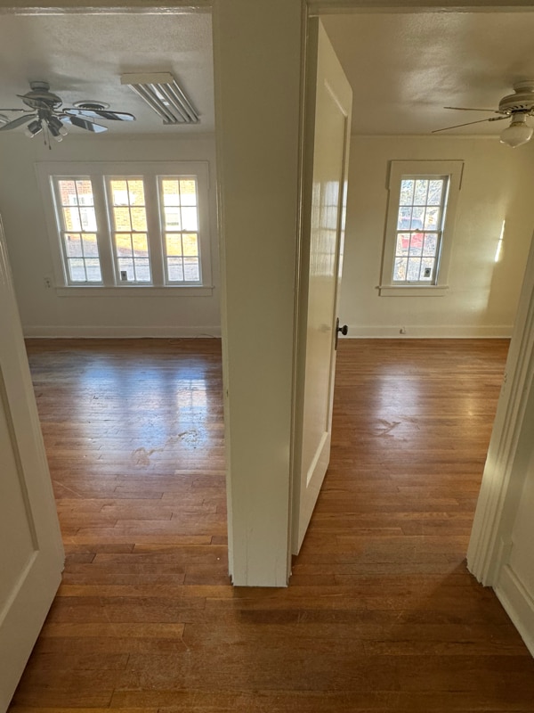 Building Photo - 1203 SW 10th Ave