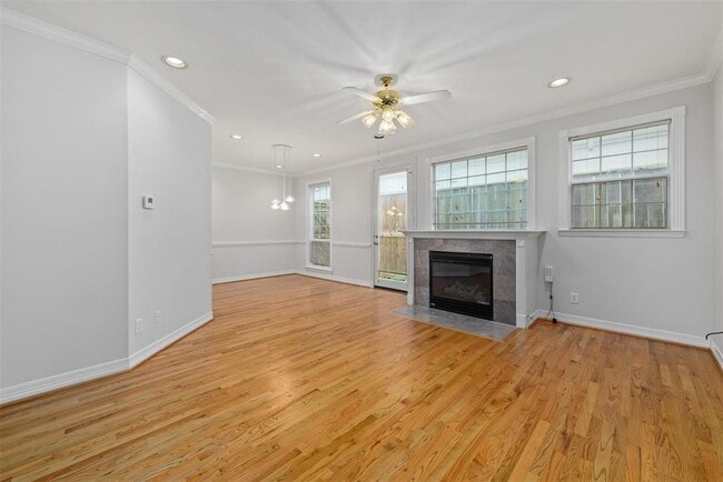 Building Photo - 6714 Montclair Dr