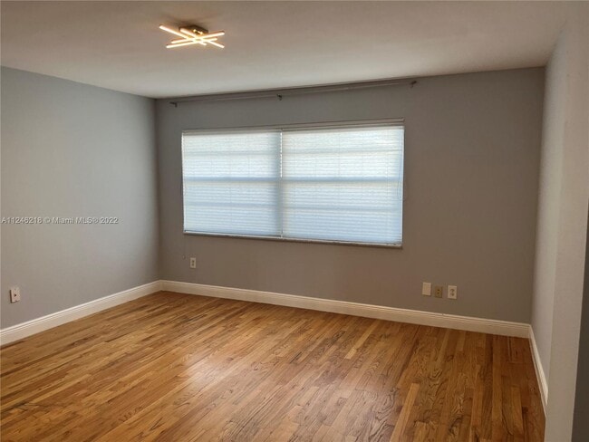 Building Photo - 1610 Lenox Ave